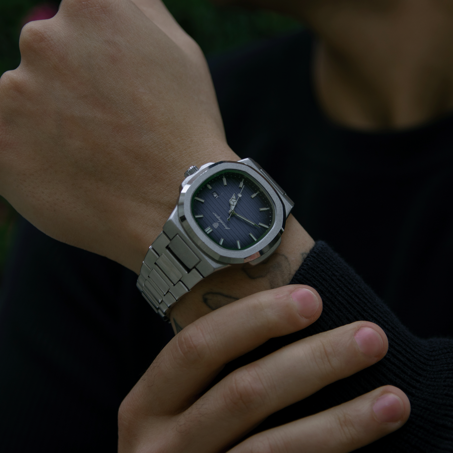 Men’s Silver Watch – Prestige Steel Bracelet Date Display