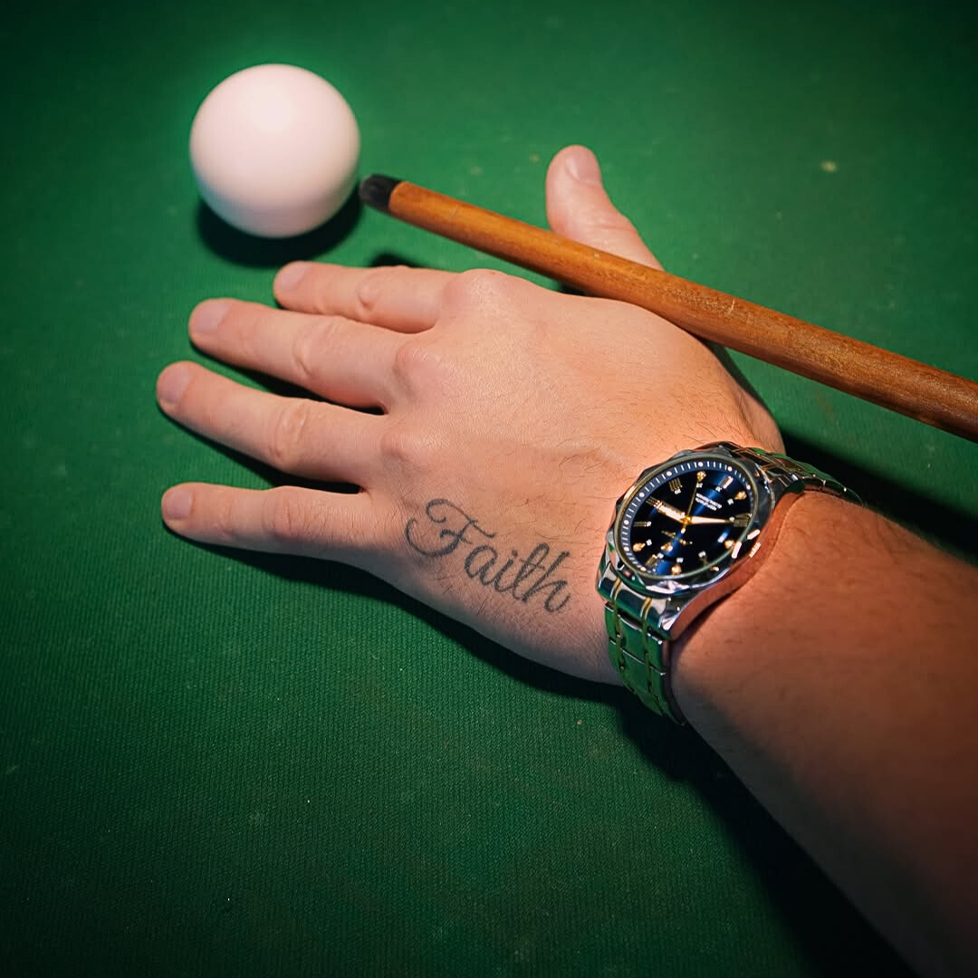 Men’s Two‑Tone Silver Watch – Aurum Roman Numerals Steel Bracelet