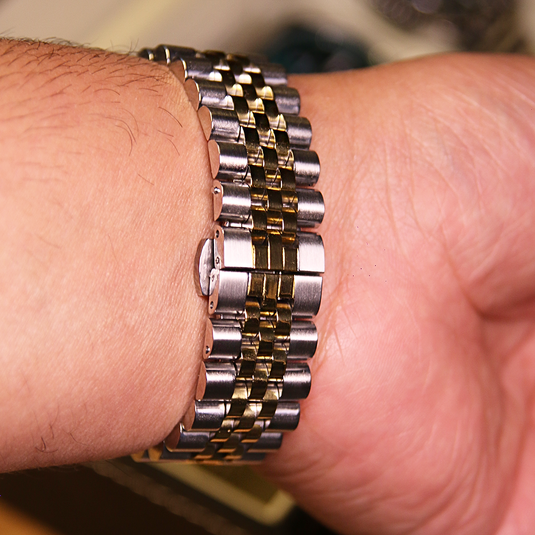 Men’s Two‑Tone Silver Watch – Goldstar Fluted Bezel Steel Bracelet