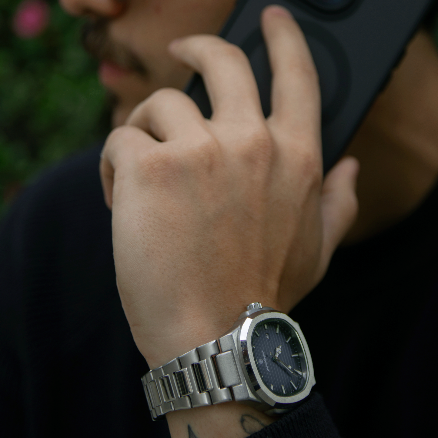 Men’s Silver Watch – Prestige Steel Bracelet Date Display
