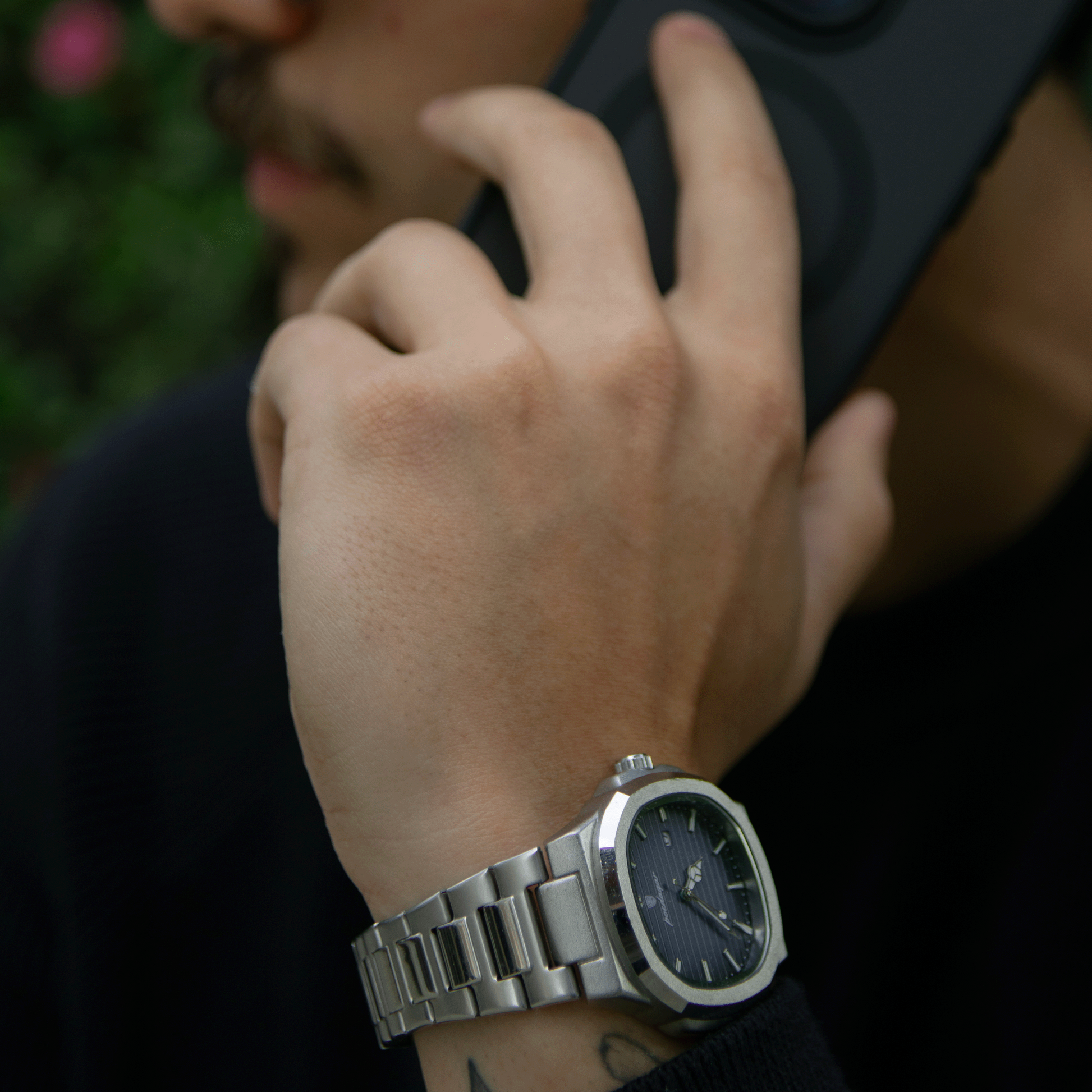 Men’s Silver Watch – Prestige Steel Bracelet Date Display