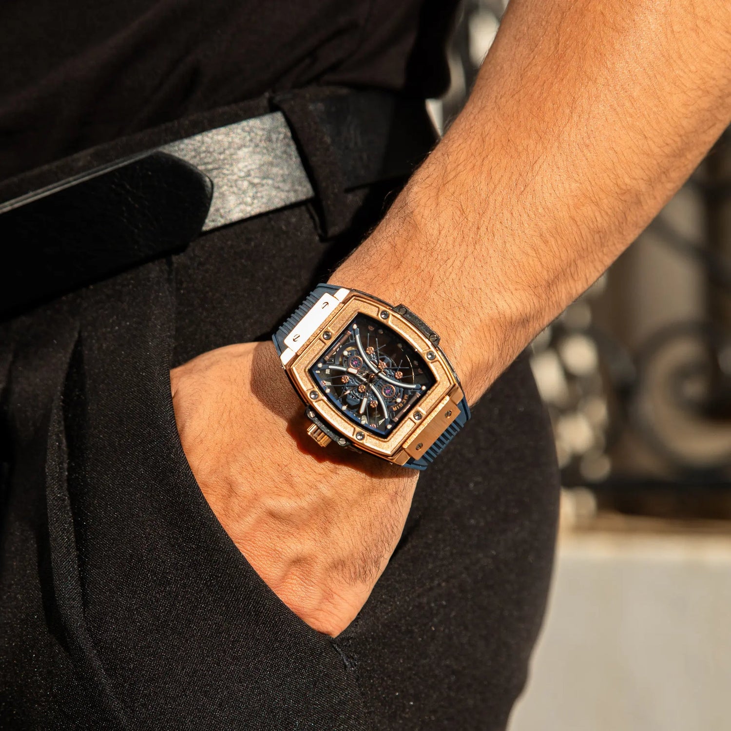 Men’s Skeleton Automatic Watch – Torvix Tonneau Black Silicone